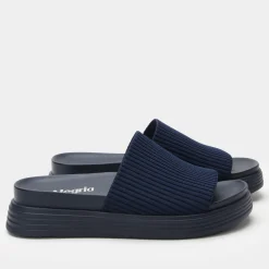 Akimi Navy Sandal