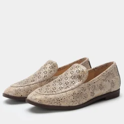 Aliya Walkway Breeze Shoe