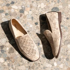 Aliya Walkway Breeze Shoe