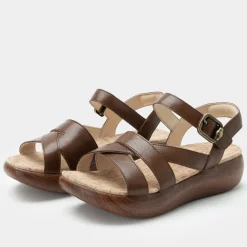 Bianca Walnut Sandal