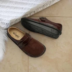 Brenna Choco Luster Shoe