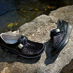 Brenna Raven Velvet Shoe