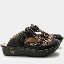 Classic Handicraft Shoe