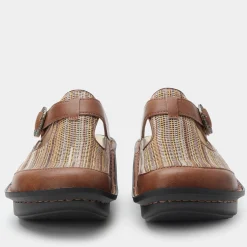 Classic Naturalized Shoe