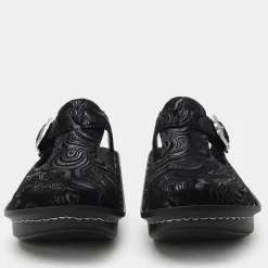 Classic Swirling Black Shoe