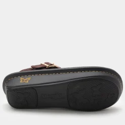 Classic Swirling Brown Shoe