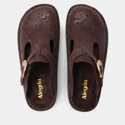 Classic Swirling Brown Shoe