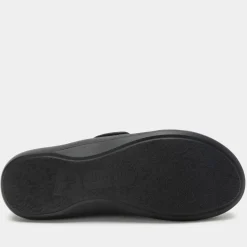 Dasher Charcoal Shoe