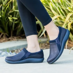 Duette Swirl Wind Navy Shoe