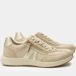 Eazeer Beige Shoe