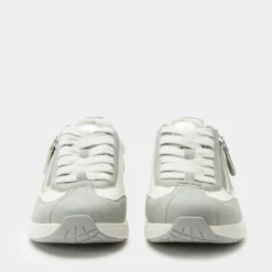 Eazeer Grey Shoe