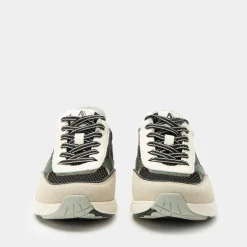 Embyr Emerald Shoe