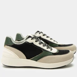 Embyr Emerald Shoe