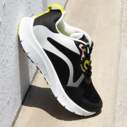 Exhault Cyber Carbon Shoe