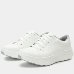 Flote White Shoe