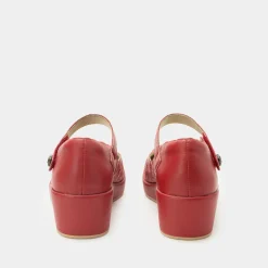 Hayes Ruby Breeze Shoe