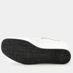 Hayes White Breeze Shoe
