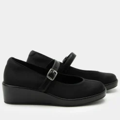 Haylo Black Dream Fit® Shoe