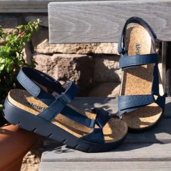 Henna Netted Navy Sandal