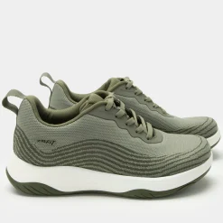 In8 Olive Shoe