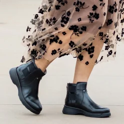 Jordyn Black Boot