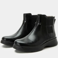 Jordyn Black Boot