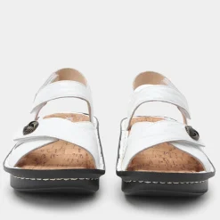 Kelsi Fondly White Sandal