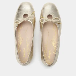 Leilah Gold Shoe