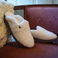 Leisurelee 2 White Slipper