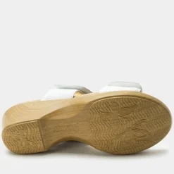Linn White Needles And Pins Sandal