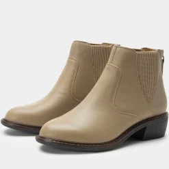 Meadow Beige Boot