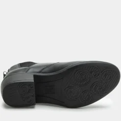 Meadow Black Boot