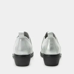 Merle Silver White Boot