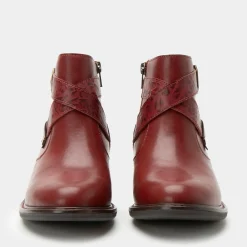 Millie Loretta Roja Boot