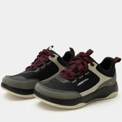 Motov8 Raven Shoe