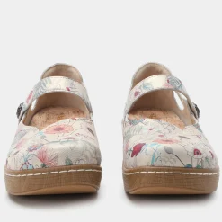 Onika Ethereal Shoe