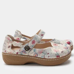 Onika Ethereal Shoe