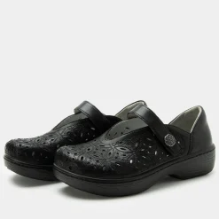 Opheliah Black Breeze Shoe