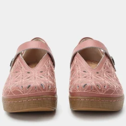 Opheliah Dusty Rose Breeze Shoe