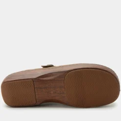 Opheliah Fawn Shoe