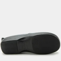 Orygin Navy Shoe