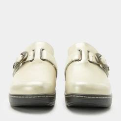 Osmosis Gold Cream Shoe