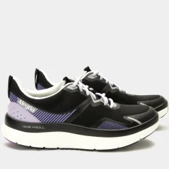 Procession Black Shoe