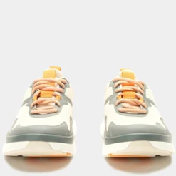 Procession Bone Shoe