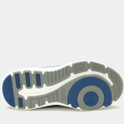 Procession Smoke Shoe