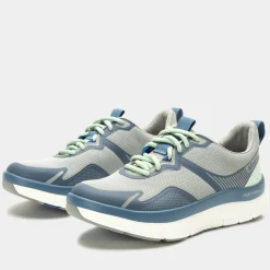Procession Smoke Shoe