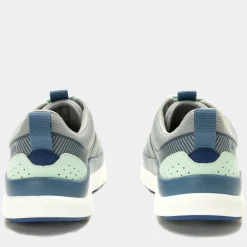 Procession Smoke Shoe