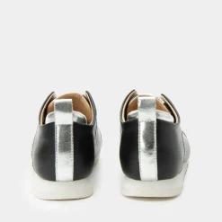 Reah Black Shoe