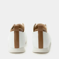 Reah White Shoe