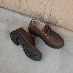Resa Relaxed Cocoa Shoe